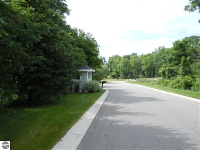 843 Wind Drift Drive, Garfield Twp, MI 49684