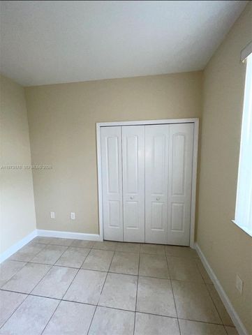 1661 SE 29th Ct 109, Homestead, FL 33035