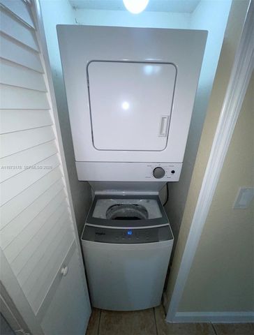 1661 SE 29th Ct 109, Homestead, FL 33035