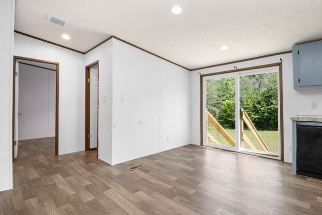 656 Omega Park Road, Somerset, KY 42501