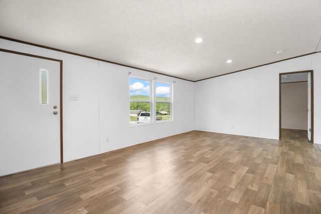 656 Omega Park Road, Somerset, KY 42501