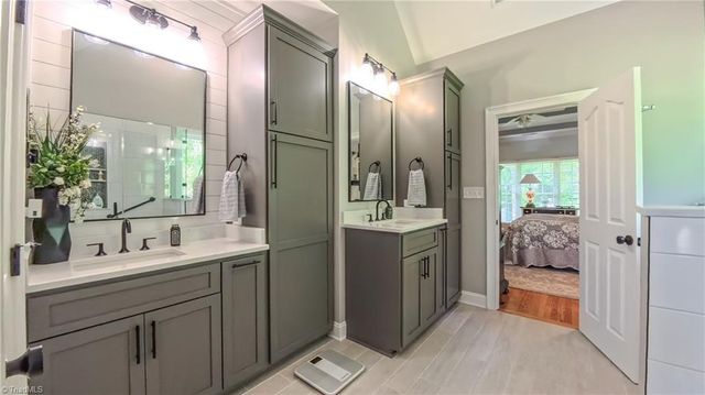1250 Whitworth Court, Kernersville, NC 27284