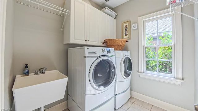 1250 Whitworth Court, Kernersville, NC 27284