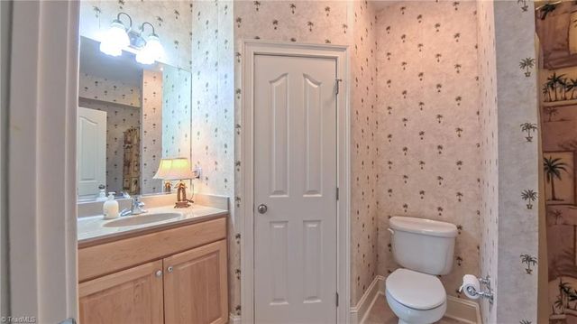 1250 Whitworth Court, Kernersville, NC 27284