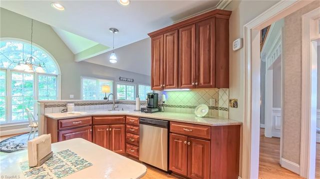 1250 Whitworth Court, Kernersville, NC 27284