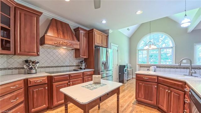 1250 Whitworth Court, Kernersville, NC 27284