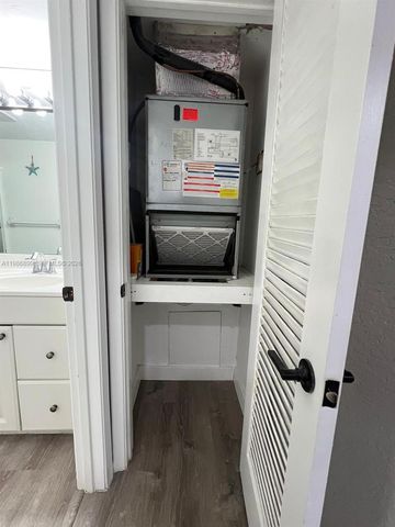 1432 S Lakeside Dr 5, Lake Worth, FL 33460