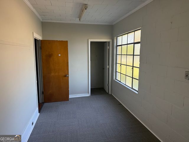 5047 West Point Road, Lagrange, GA 30240