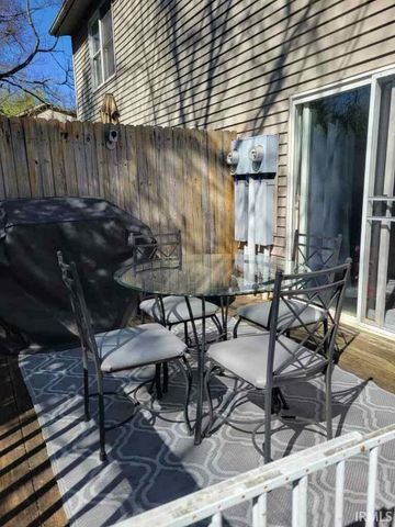 613 W Pine Lane, Ellettsville, IN 47429