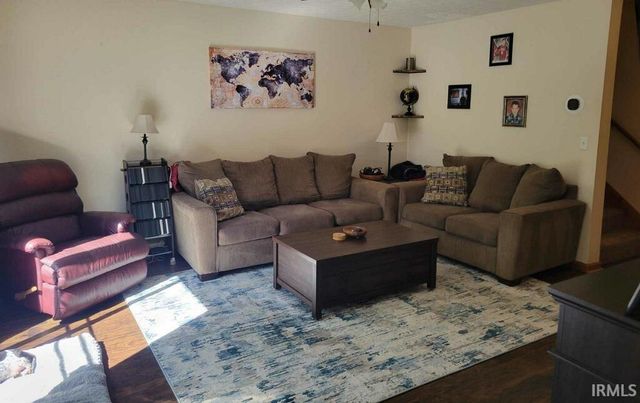 613 W Pine Lane, Ellettsville, IN 47429