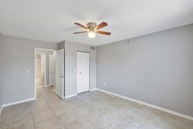 120 Yacht Club Way 305, Hypoluxo, FL 33462