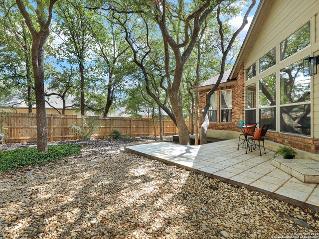 26 Silverhorn Drive, San Antonio, TX 78216
