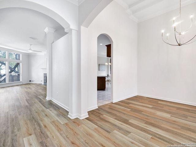 26 Silverhorn Drive, San Antonio, TX 78216