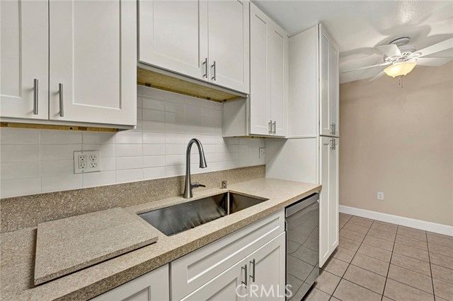 1010 W MacArthur Boulevard 55, Santa Ana, CA 92707