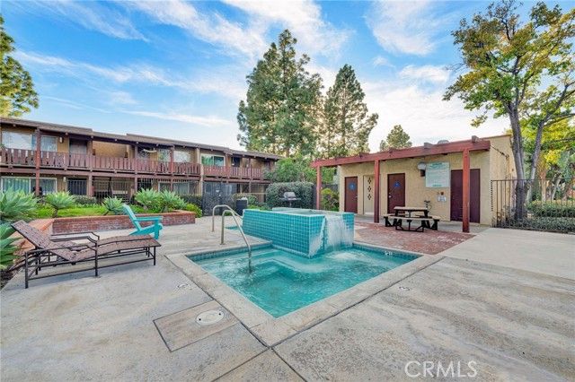 1010 W MacArthur Boulevard 55, Santa Ana, CA 92707