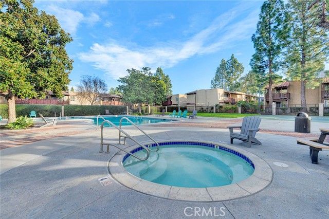 1010 W MacArthur Boulevard 55, Santa Ana, CA 92707