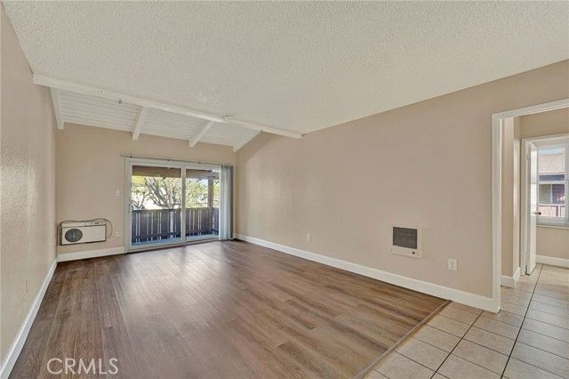 1010 W MacArthur Boulevard 55, Santa Ana, CA 92707