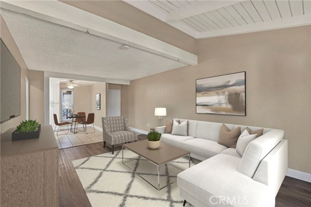 1010 W MacArthur Boulevard 55, Santa Ana, CA 92707