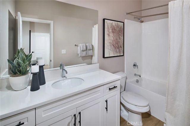 5929 Gramercy Way, Eastvale, CA 92880