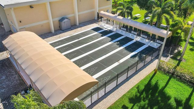 2515 NE 2nd Court 315, Boynton Beach, FL 33435