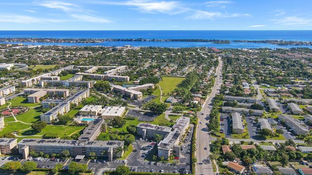 2515 NE 2nd Court 315, Boynton Beach, FL 33435