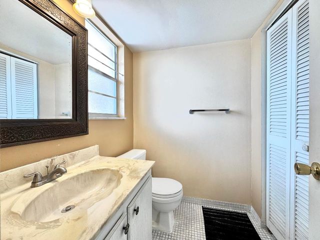 2515 NE 2nd Court 315, Boynton Beach, FL 33435