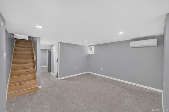 10513 133rd Street, Richmond Hill, NY 11419