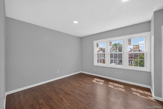 10513 133rd Street, Richmond Hill, NY 11419