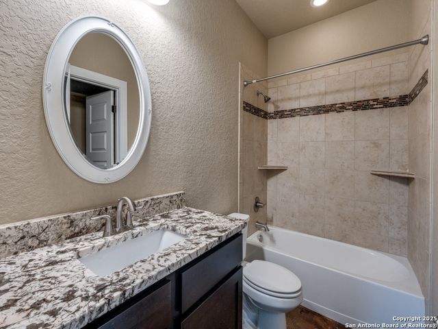 629 Windmill Ranch, Spring Branch, TX 78070