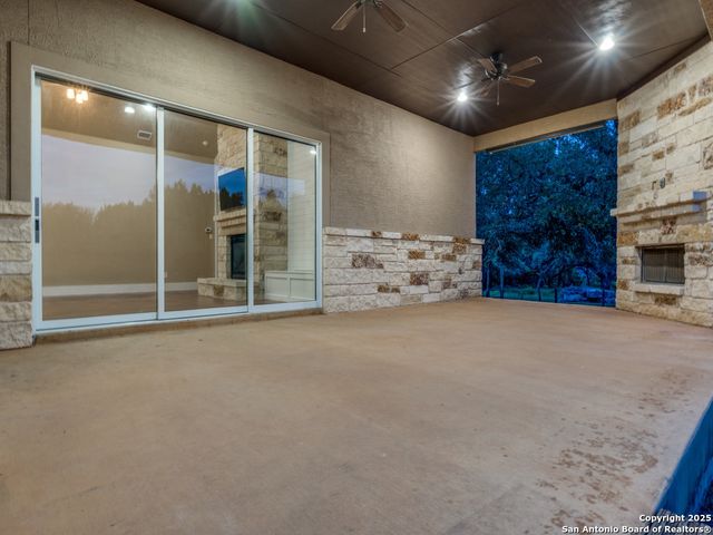 629 Windmill Ranch, Spring Branch, TX 78070