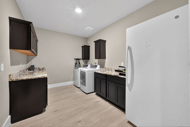 629 Windmill Ranch, Spring Branch, TX 78070