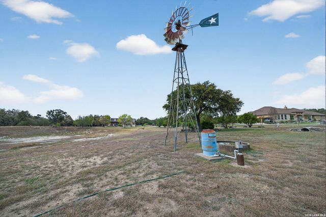 629 Windmill Ranch, Spring Branch, TX 78070