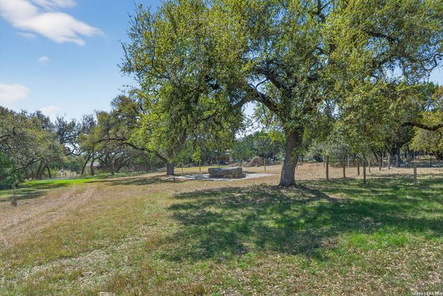 629 Windmill Ranch, Spring Branch, TX 78070