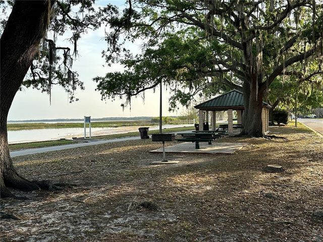 303 INDIANA AVENUE, St Cloud, FL 34769