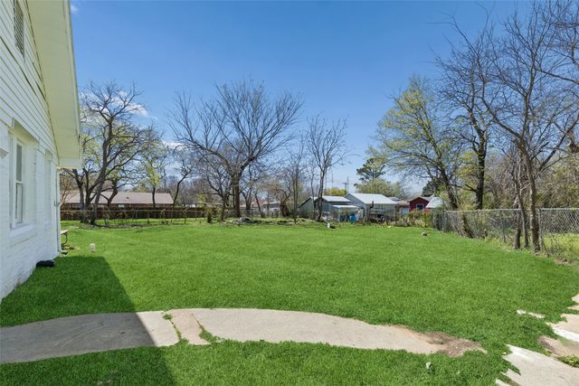 1401 Bolivar Street, Denton, TX 76201