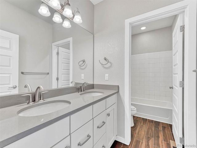 10062 Belvedere Circle, Lone Tree, CO 80124