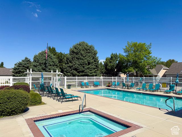 561 E LAND RUSH DR, Midvale, UT 84047