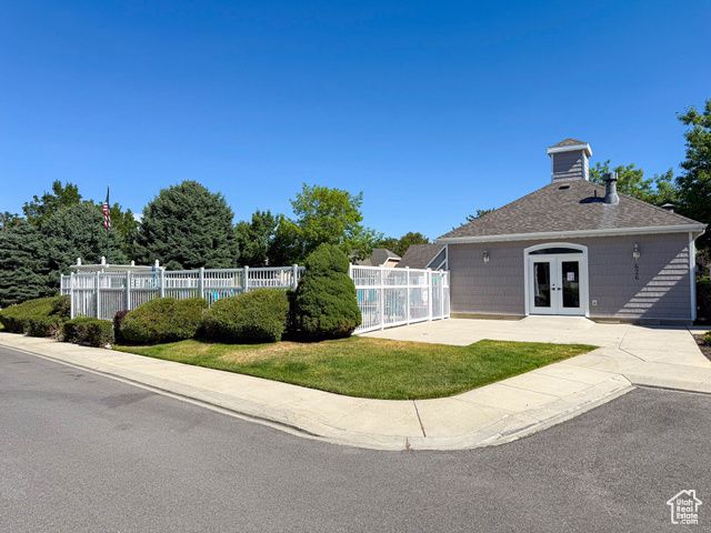 561 E LAND RUSH DR, Midvale, UT 84047