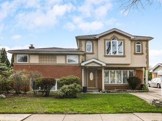 9506 Ozanam Avenue, Morton Grove, IL 60053