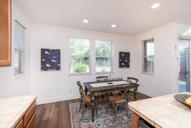2660 Flintlock Ln, Rocklin, CA 95765