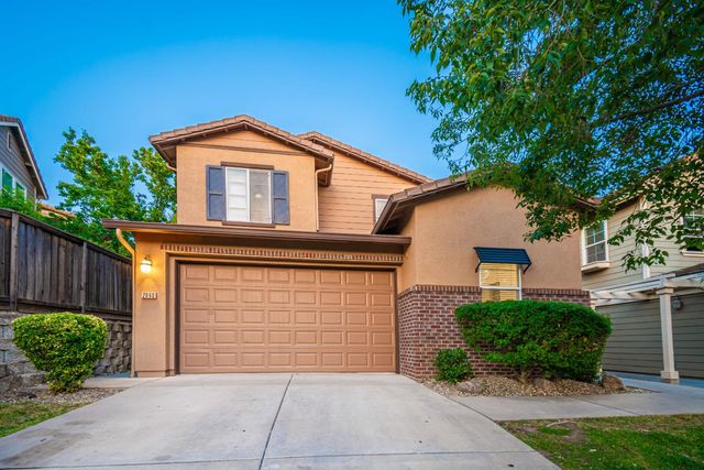 2660 Flintlock Ln, Rocklin, CA 95765
