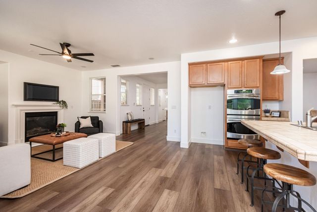 2660 Flintlock Ln, Rocklin, CA 95765