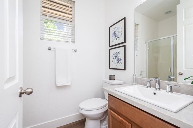 2660 Flintlock Ln, Rocklin, CA 95765