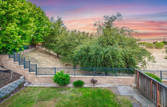 2660 Flintlock Ln, Rocklin, CA 95765