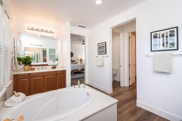 2660 Flintlock Ln, Rocklin, CA 95765