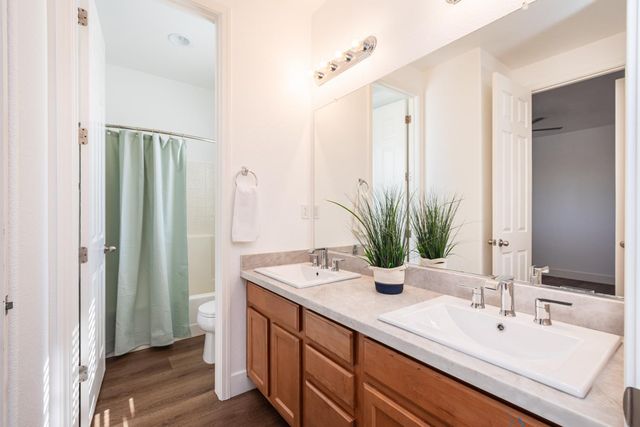 2660 Flintlock Ln, Rocklin, CA 95765