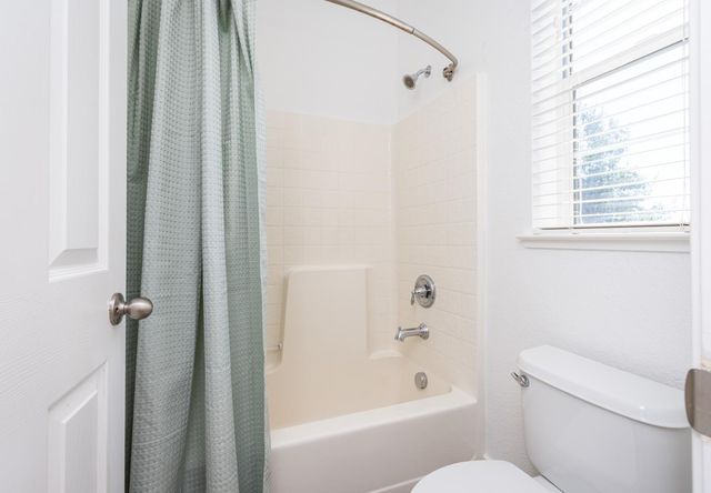 2660 Flintlock Ln, Rocklin, CA 95765