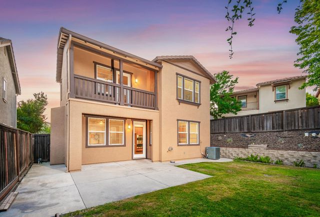 2660 Flintlock Ln, Rocklin, CA 95765