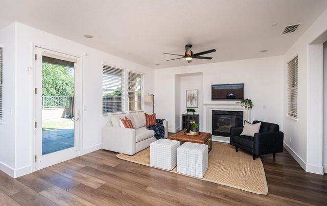 2660 Flintlock Ln, Rocklin, CA 95765