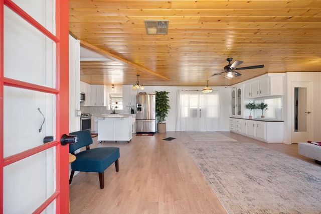 333 Pine St, Colfax, CA 95713